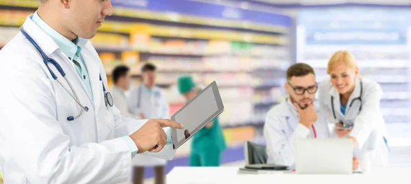 Gruppo Persone Sanitarie Medico Professionista Che Lavora Nello Studio Ospedaliero — Foto Stock