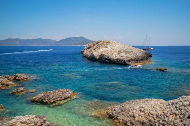 Hırvatistan'da Hvar Adası Plajı.