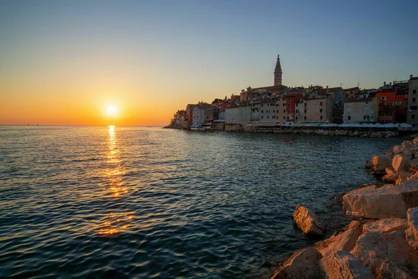 Den romantiska gamla staden Rovinj i Kroatien, Europa. — Stockfoto