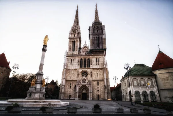 Zagreb Cathedral in city center of Zagreb, Croatia — Stock Photo, Image