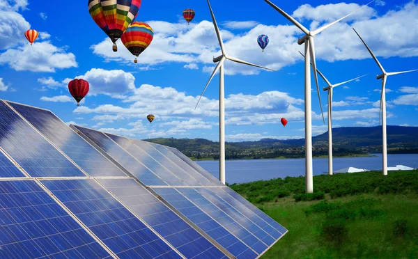 Painel solar e turbina eólica fazenda energia limpa. — Fotografia de Stock