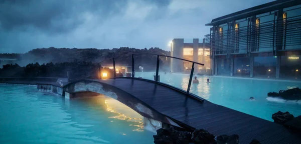 Geothermal Spa Blue Lagoon en Reykjavik, Islandia . — Foto de Stock
