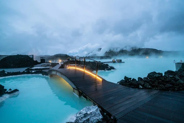 Terme geotermiche Laguna Blu a Reykjavik, Islanda . — Foto Stock