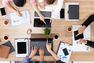 Ofis Odasında Grup Toplantısı.