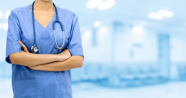 Médico ou enfermeiro no hospital. Serviço médico. — Fotografia de Stock