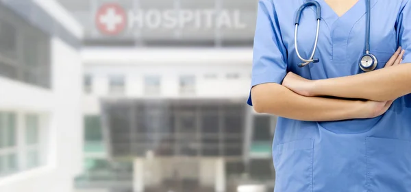 Médico ou enfermeiro no hospital. Serviço médico. — Fotografia de Stock