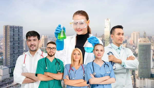 Grupo de personas médicas y médicas . —  Fotos de Stock