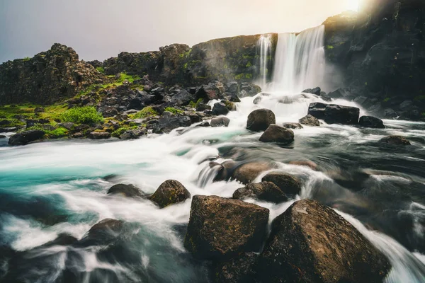 Oxararfoss thingvellir，冰岛的瀑布 — 图库照片