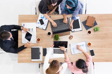 Ofis Odasında Grup Toplantısı.