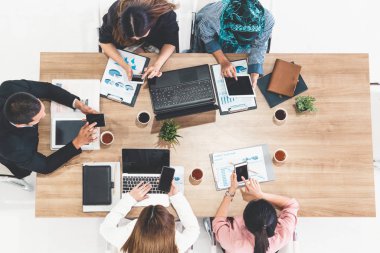 Ofis Odasında Grup Toplantısı.