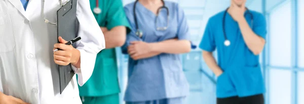 Hälso Och Sjukvårdspersonal Gruppen Professionell Läkare Som Arbetar Sjukhusets Kontor — Stockfoto