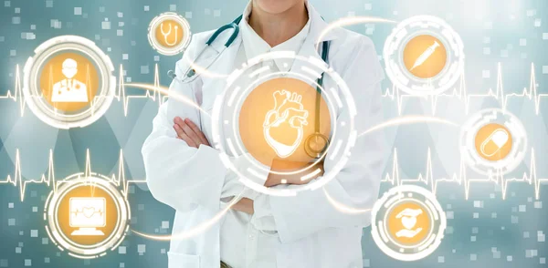 Hastanede Tıbbi Sağlık Grafik ile Doktor — Stok fotoğraf