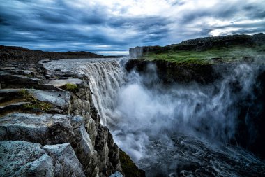 Kuzeydoğu İzlanda 'da Dettifoss şelalesi