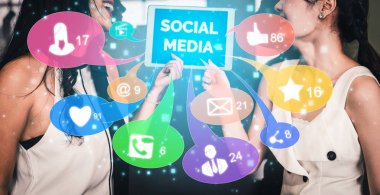 Sosyal medya ve insanlar ağ teknolojisi kavramı