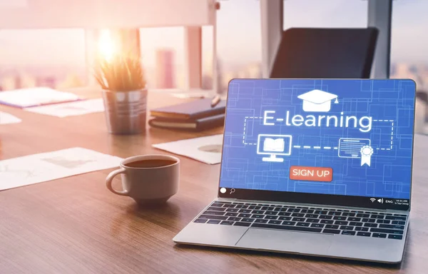 E-learning voor studenten en universiteitsconcepten — Stockfoto