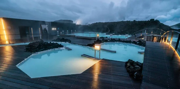 Geothermal Spa Blue Lagoon en Reykjavik, Islandia . — Foto de Stock