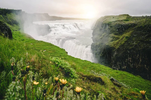 Landskap i Gullfoss vattenfall på Island. — Stockfoto
