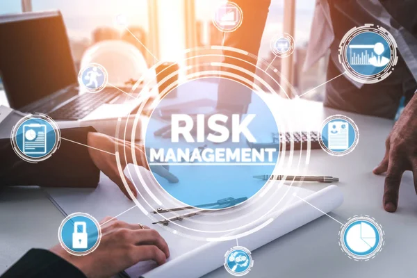 Risk Management and Assessment for Business — Stock Photo, Image