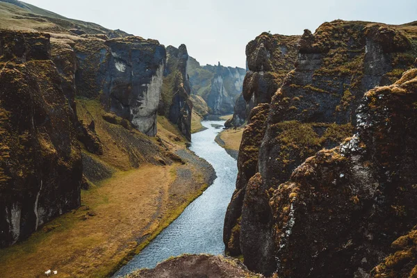 Peisaj unic de Fjadrargljufur în Islanda . — Fotografie, imagine de stoc