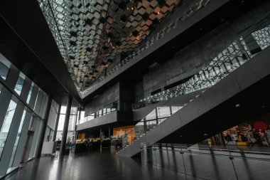 Reykjavik Harpa binası, İzlanda.