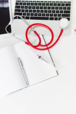 Tıbbi sağlık arka planlar düz nesneleri yatıyordu.