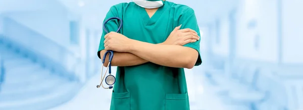 Surgeon doctor at hospital. — Stock Photo, Image