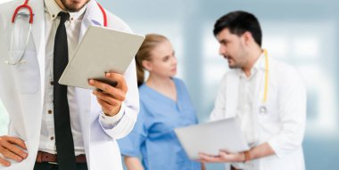 Sağlık insan grubu. Diğer doktorlar, hemşire ve cerrah hastane ofis veya klinik çalışma profesyonel doktor. Tıbbi Teknoloji Araştırma Enstitüsü ve Doktor personel hizmet anlayışı.