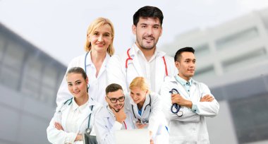 Sağlık grup portre yaratıcı düzeninde. Profesyonel sağlık personeli, Doktor, hemşire ve cerrah. Tıbbi Teknoloji Araştırma Enstitüsü ve Doktor personel hizmet anlayışı.