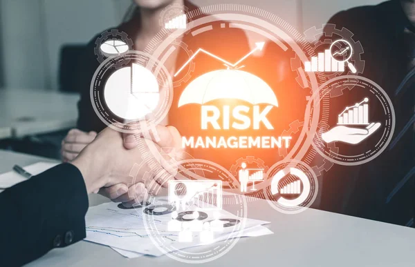Управління ризиками та оцінка для підприємств — стокове фото