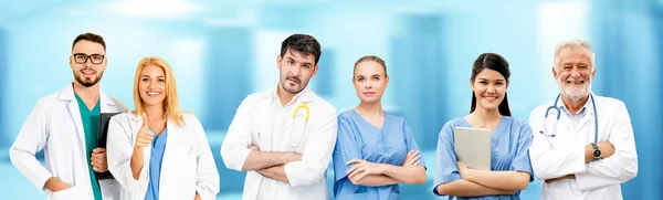 Groupe Des Professionnels Santé Médecin Professionnel Travaillant Dans Bureau Clinique — Photo