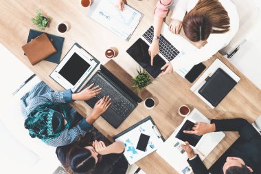 Ofis Odasında Grup Toplantısı.