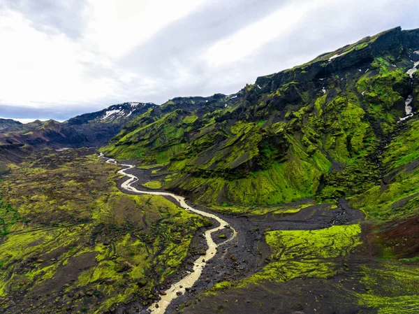 El paisaje de Thorsmork en las tierras altas de Islandia . — Foto de Stock