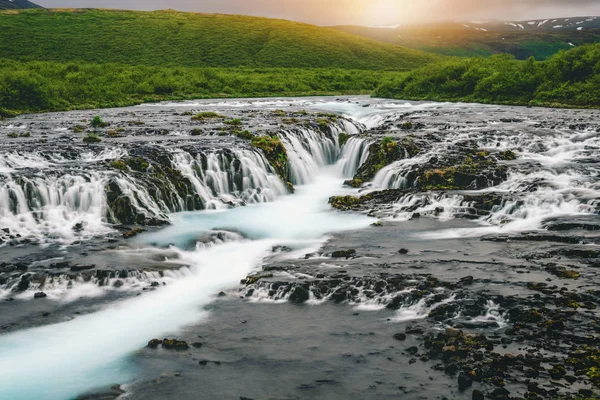Vattenfall Bruarfoss i Brekkuskogur, Island. — Stockfoto