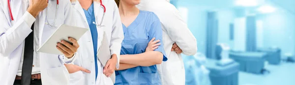 Gruppo Persone Sanitarie Medico Professionista Che Lavora Nello Studio Ospedaliero — Foto Stock