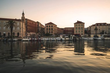 Dalmaçya, Hırvatistan Split eski şehir. Split, Hırvatistan ve Avrupa'nın ünlü şehir ve turizm destinasyonu.