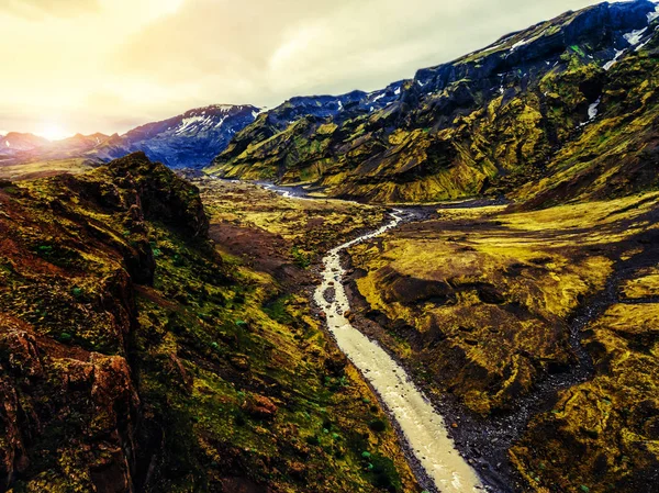 Landskapet av Thorsmork i Highland av Island. — Stockfoto