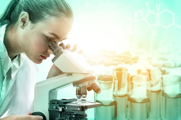 Industria di ricerca e sviluppo di laboratorio . — Foto Stock