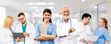 Sağlık insan grubu. Diğer doktorlar, hemşire ve cerrah hastane ofis veya klinik çalışma profesyonel doktor. Tıbbi Teknoloji Araştırma Enstitüsü ve Doktor personel hizmet anlayışı.