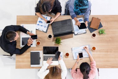 Ofis Odasında Grup Toplantısı.