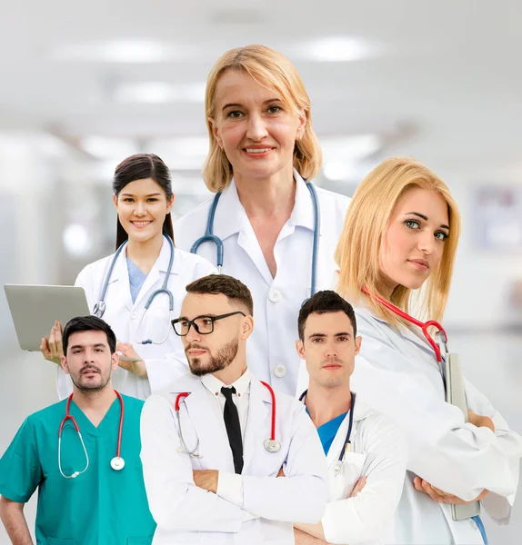 Sağlık Grup Portre Yaratıcı Düzeninde Profesyonel Sağlık Personeli Doktor Hemşire — Stok fotoğraf