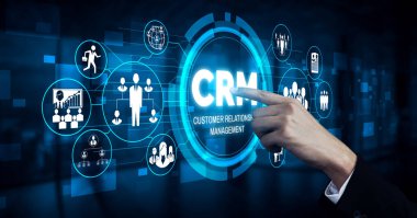 İş satış pazarlama sistemi konsepti için CRM Müşteri İlişkileri Yönetimi CRM veritabanı analizini desteklemek için hizmet uygulamasının fütüristik grafik arayüzünde sunulmuştur.
