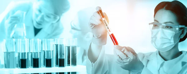 Коронавирус Covid Медицинский Тест Вакцины Исследования Разработки Концепции Ученый Лабораторных — стоковое фото