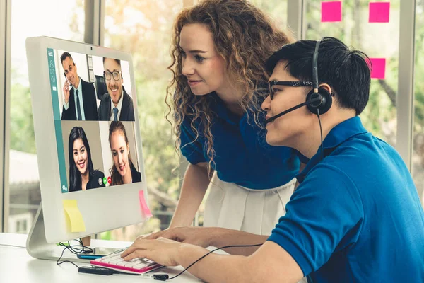 Grupo Videollamadas Gente Negocios Que Reúne Lugar Trabajo Virtual Oficina — Foto de Stock