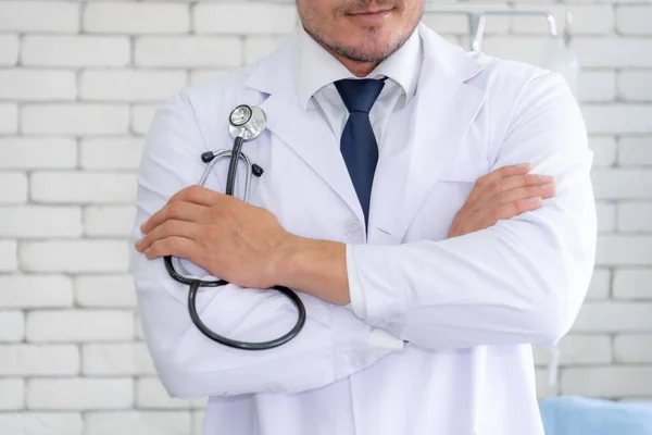 Doctor Uniforme Profesional Trabajando Hospital Concepto Atención Médica Servicio Médico —  Fotos de Stock