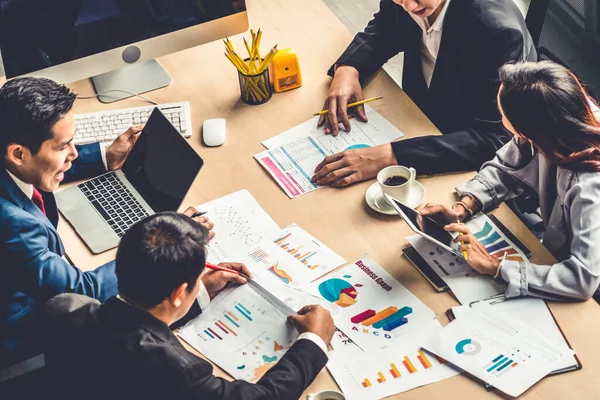 Pertemuan Orang Orang Bisnis Ditembak Dari Atas Tampilan Kantor Pengusaha — Stok Foto