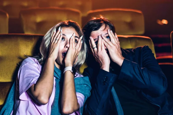 Couple Lovers Watching Movie Shock Eyes Close Movie Theater Cinema — Stock Photo, Image