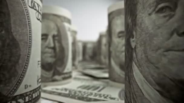 Uang kertas 100 dolar Amerika dalam tampilan makro tembakan dolly. — Stok Video