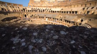 Roma 'daki Turist Kolezyum İtalya