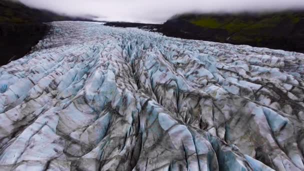 Ледник Svinafellsjokull в Ватнайокулле, Исландия. — стоковое видео