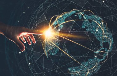 Modern yaratıcı iletişim ve internet ağı akıllı şehirde birleşir. 5G kablosuz dijital bağlantı ve gelecekteki şeylerin interneti kavramı.
